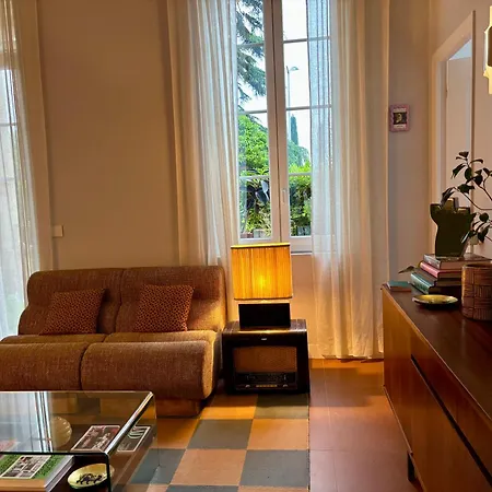 Elegant Apartment, Cap De